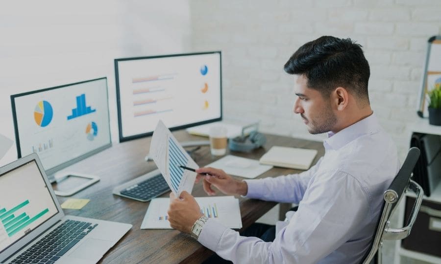 Sua empresa vende bem, mas o dinheiro não aparece?